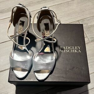 Badgley Mischka Women’s Karmen ll Wedding Heels